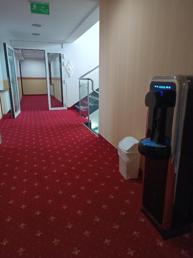 Amigo Hotel Sulejowek Luaran gambar