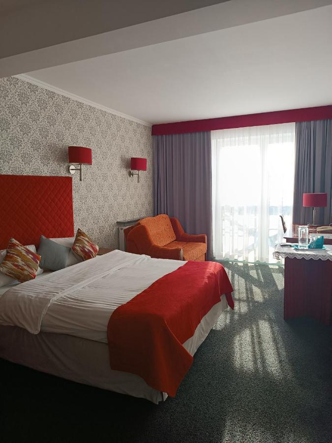 Amigo Hotel Sulejowek Luaran gambar