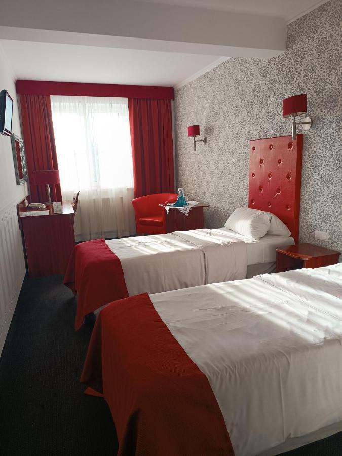 Amigo Hotel Sulejowek Luaran gambar