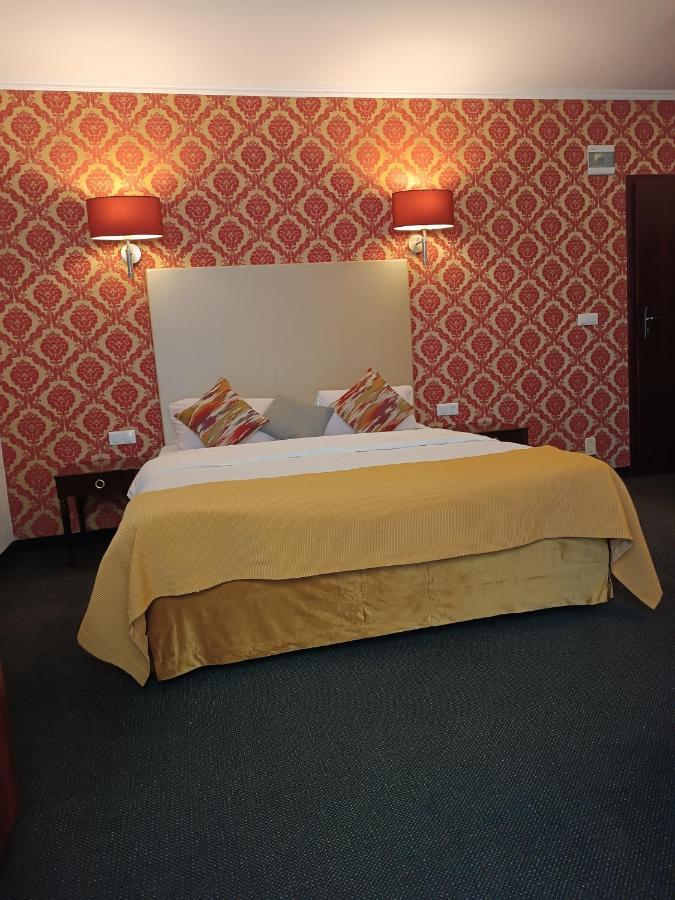Amigo Hotel Sulejowek Luaran gambar