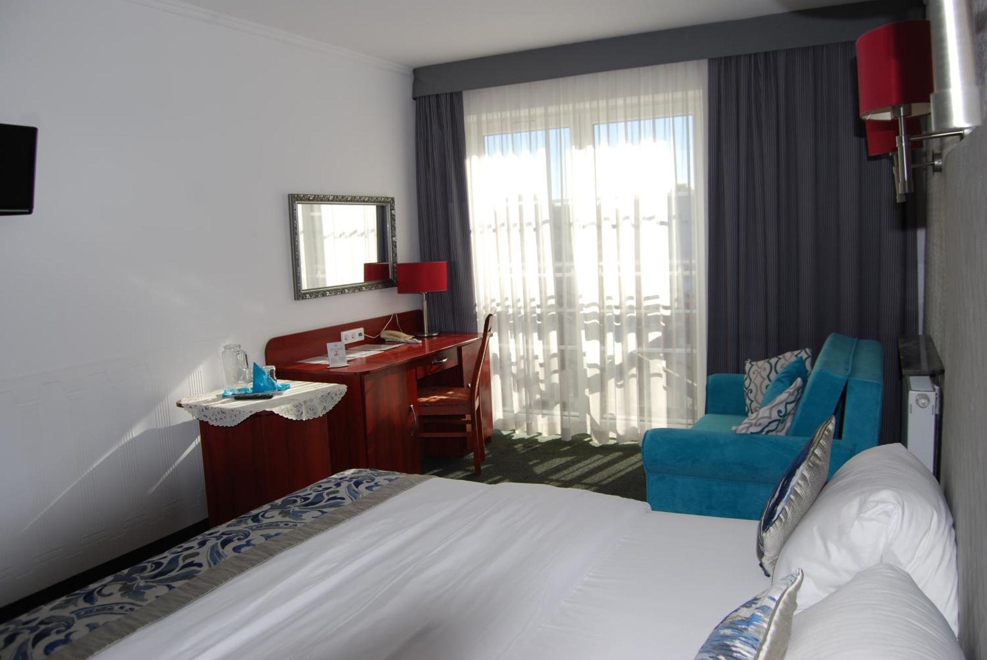 Amigo Hotel Sulejowek Luaran gambar