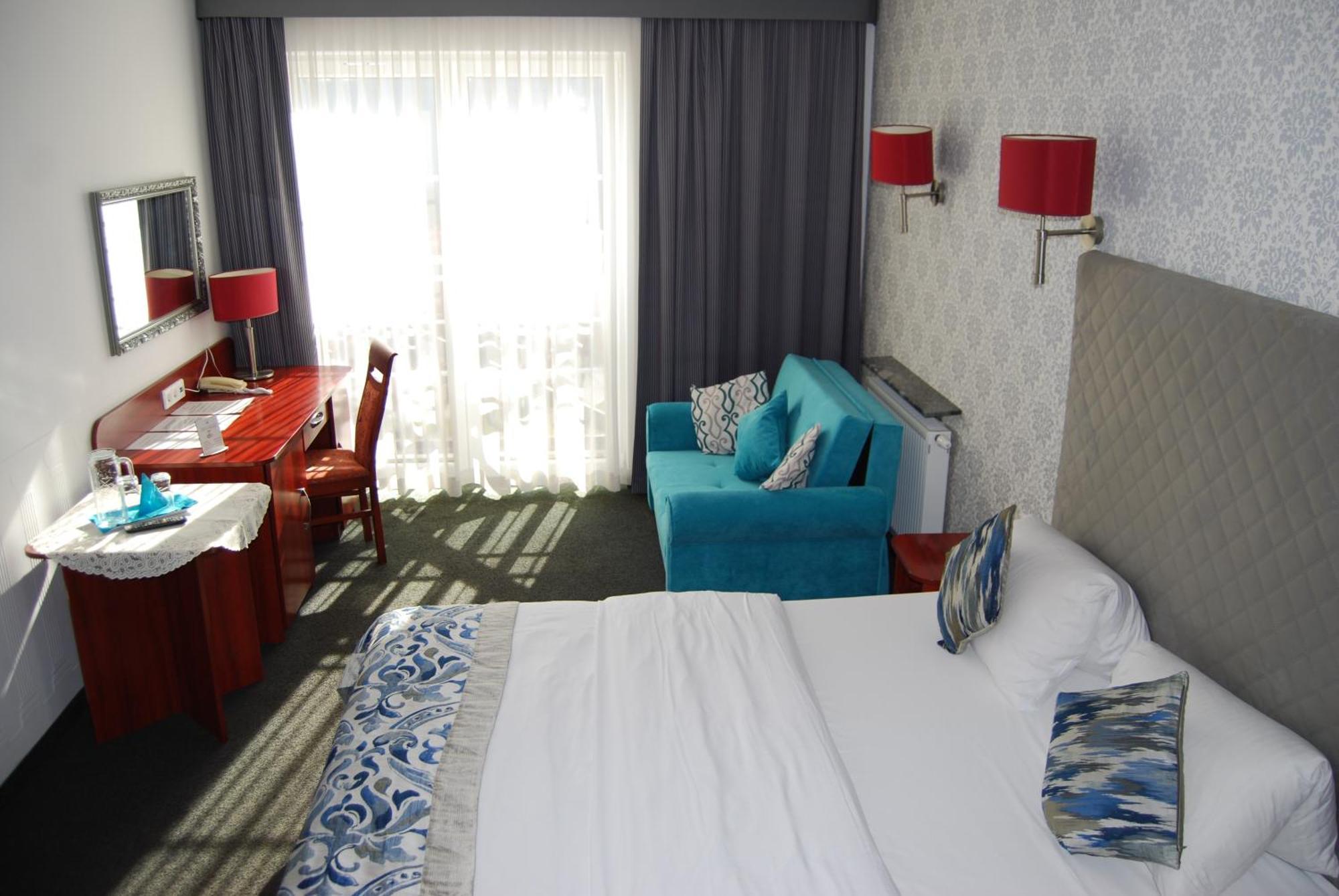 Amigo Hotel Sulejowek Luaran gambar