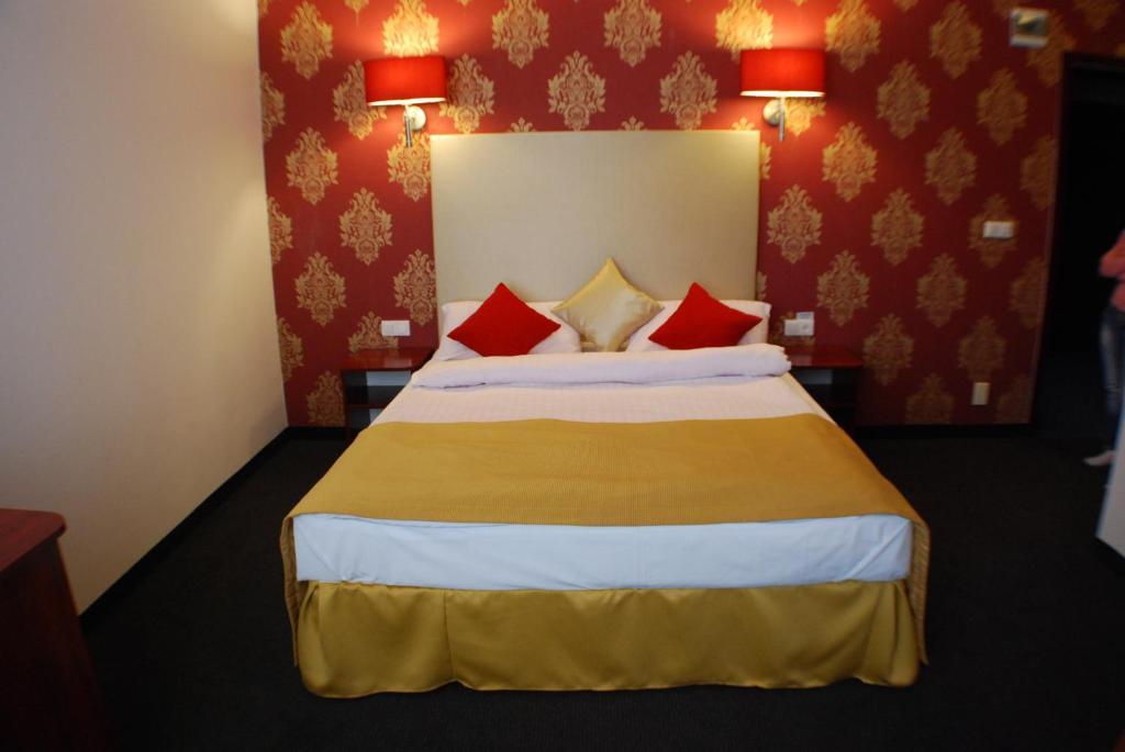 Amigo Hotel Sulejowek Luaran gambar