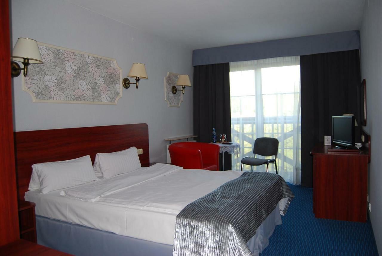 Amigo Hotel Sulejowek Luaran gambar
